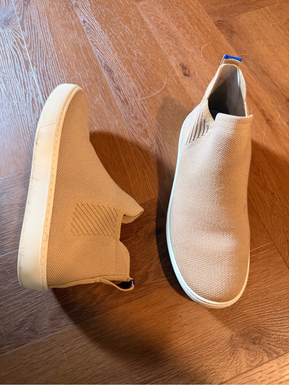 Rothy’s The Chelsea Desert Sand Knit Ankle Sneakers Women’s Size 7